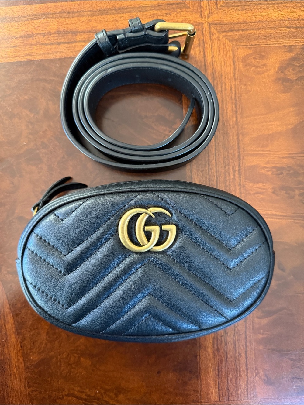 Black Quilted Leather Oval Card & Key Holder with Gold Hardware